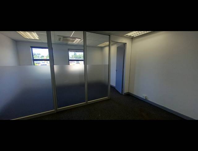 809M² OFFICE TO LET IN PAULSHOF